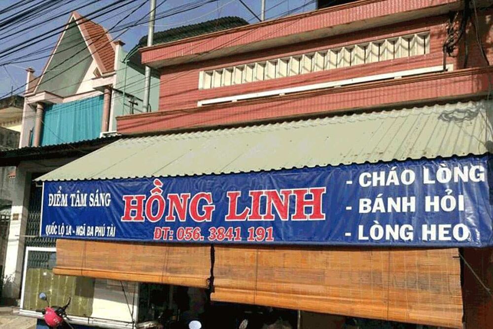 Bánh hỏi cháo lòng Hồng Linh với không gian sạch sẽ, gọn gàng (Ảnh: Sưu tầm internet)