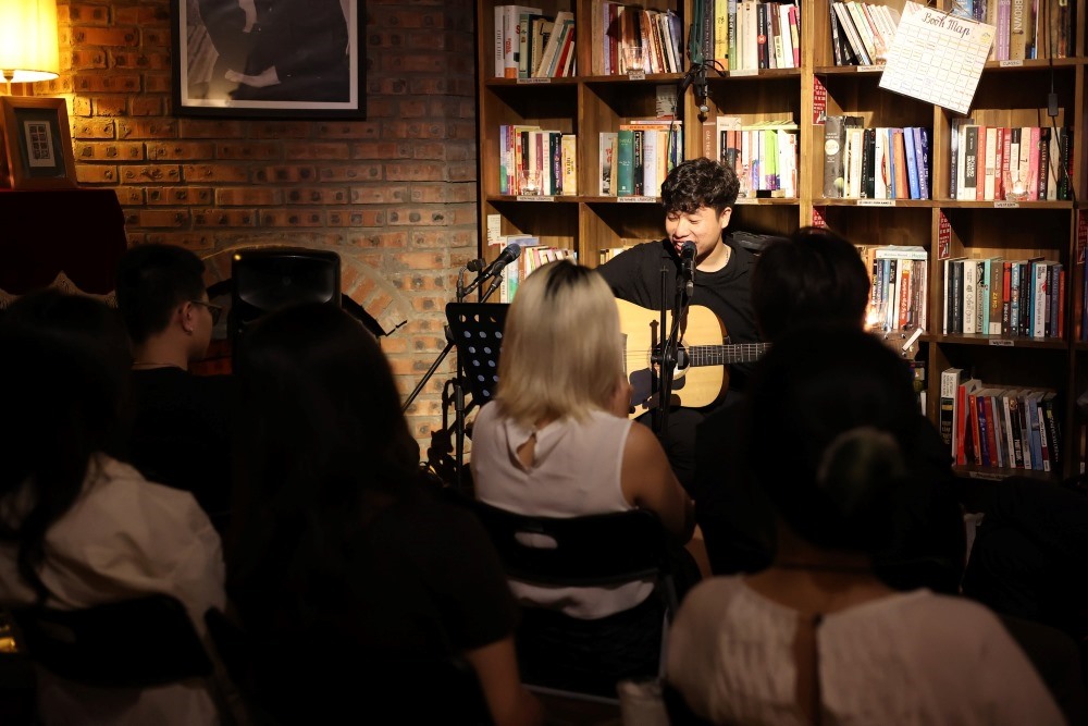 Đêm nhạc Open Mic được thực khách hào hứng đón nhận