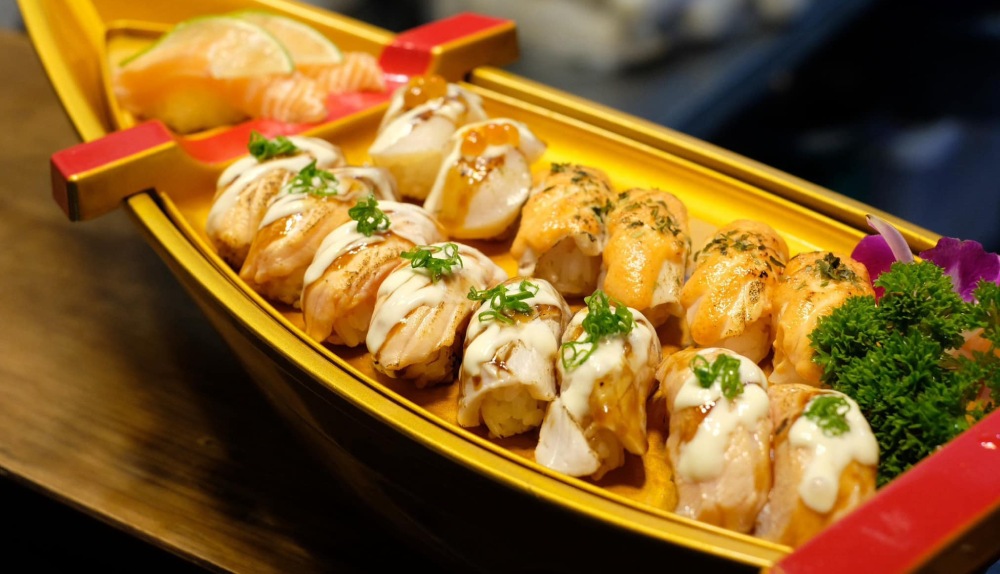 Món sushi cá hồi của Uchi Sushi được nhiều thực khách đánh giá cao 