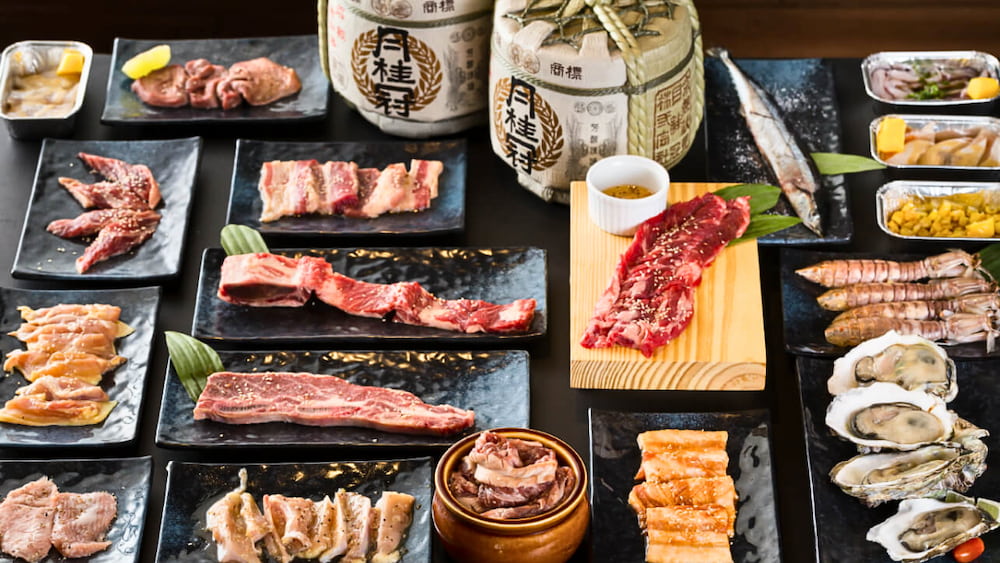 Thực đơn tại Sumo Yakiniku BBQ rất đa dạng với các loại thịt bò cao cấp.