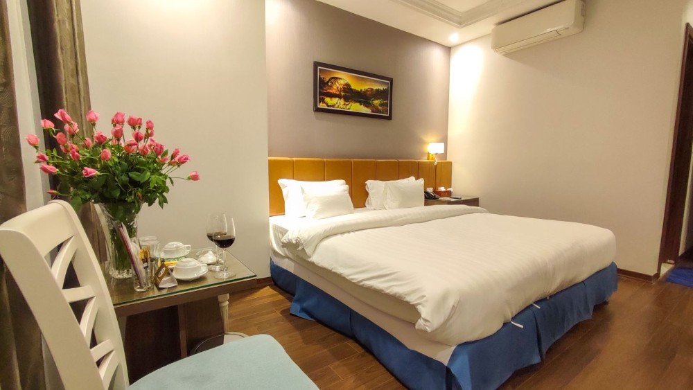 Không gian phòng đôi tại A25 Hotel