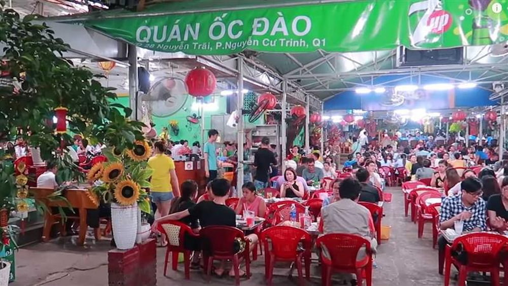 Ốc Đào là quán ốc nổi tiếng tại Sài Gòn 