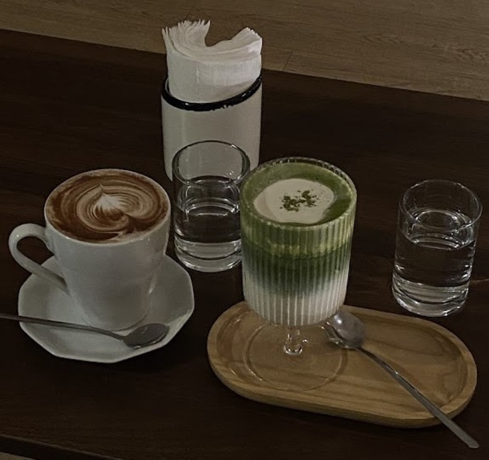 Bên cạnh cafe, The First còn mang đến các loại cocktail sáng tạo