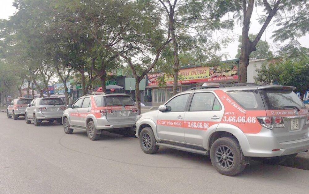 Đội xe 7 chỗ của Vĩnh Phúc taxi mang đến một trải nghiệm rộng rãi và thoải mái (Ảnh: Sưu tầm internet)