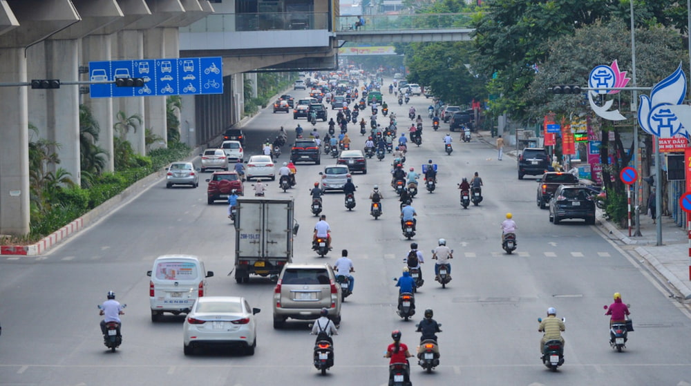 Di chuyển bằng phương tiện cá nhân mang lại sự chủ động và tiện lợi 