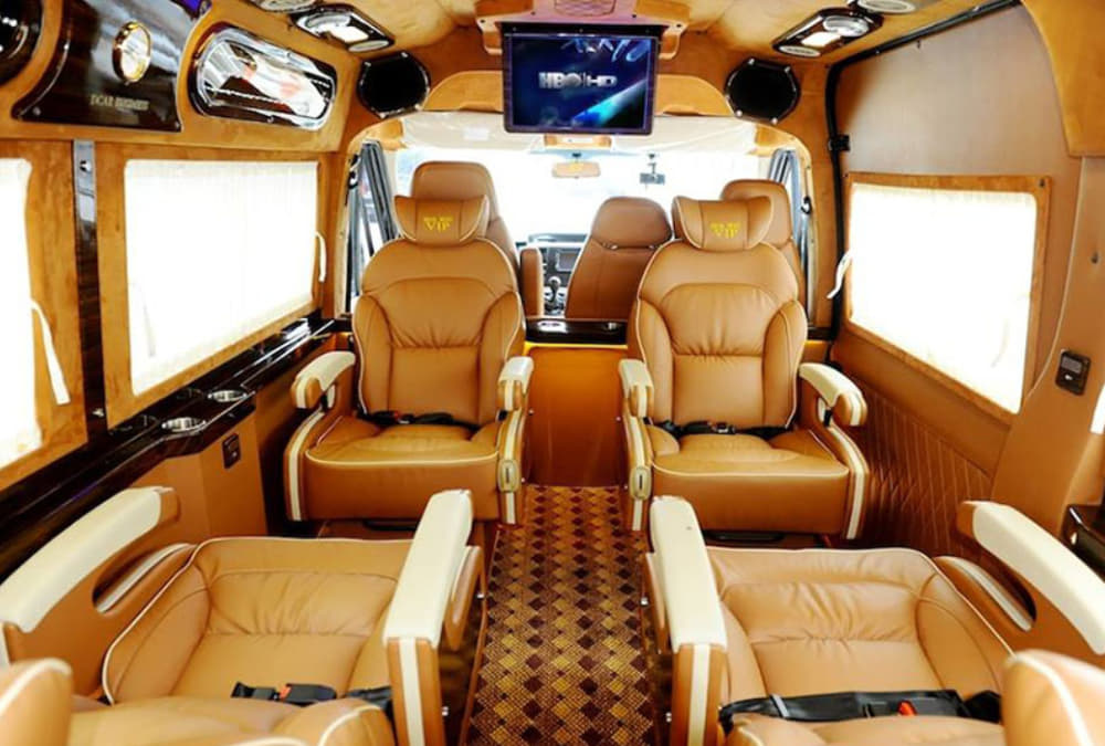 Limousine là dòng xe chú trọng nội thất cao cấp (Ảnh: Sưu tầm Internet)