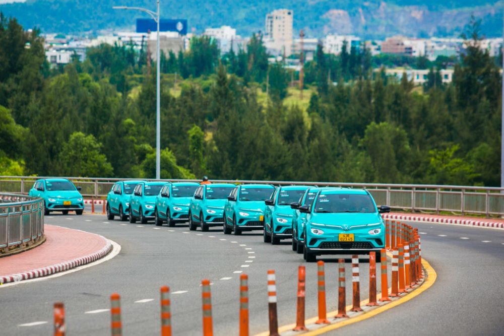 Taxi Xanh SM tại Đà Nẵng sử dụng các dòng xe điện VinFast hiện đại, tiên tiến 