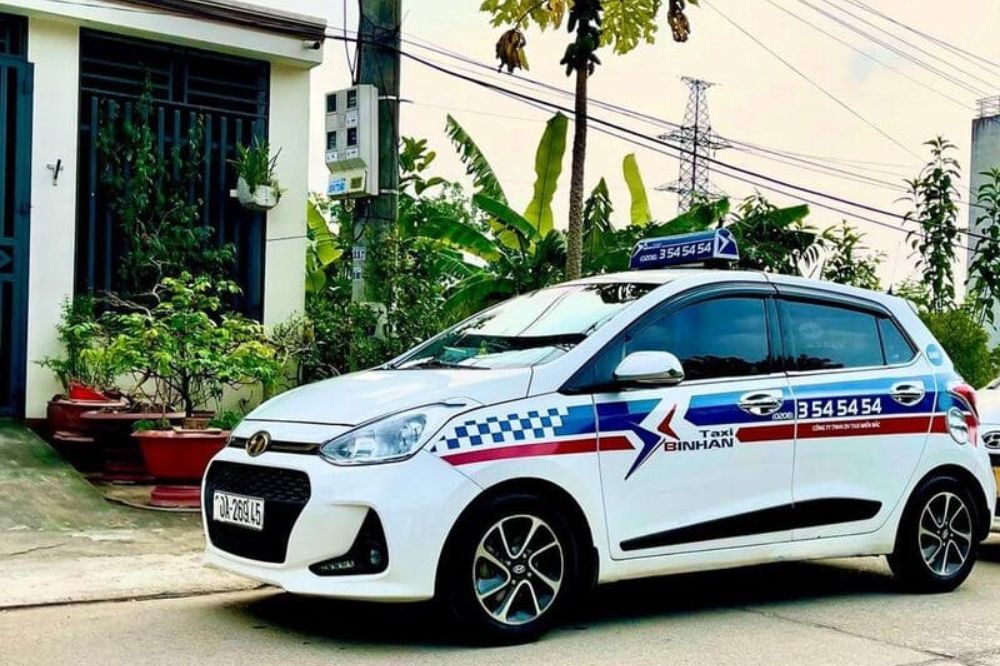 Taxi Bình An hoạt động 24/7, kể cả dịp lễ tết (Ảnh: Sưu tầm Internet)