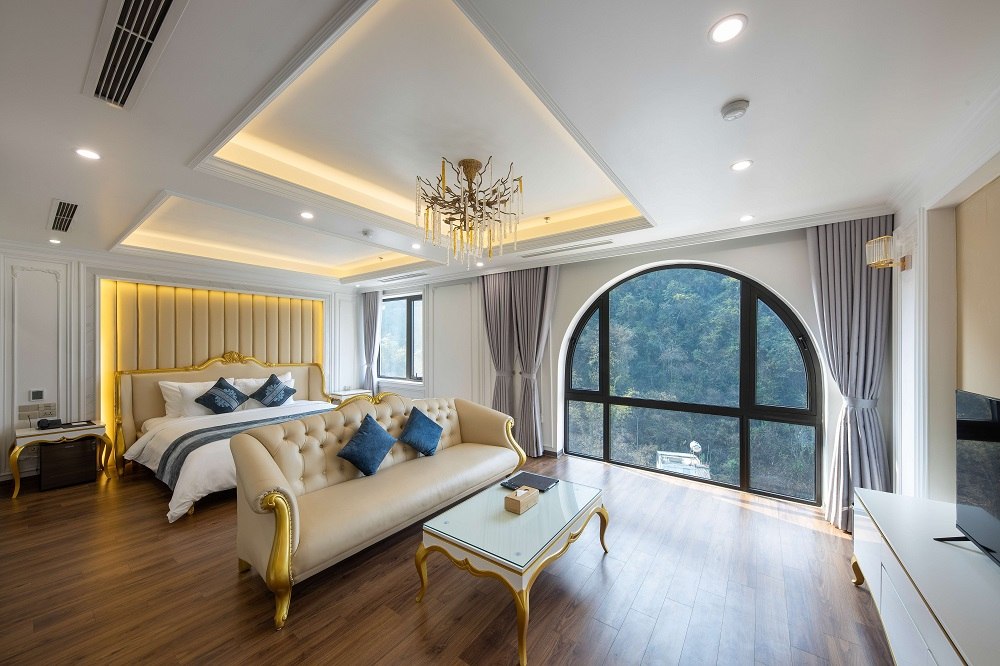 Phòng Junior Suite được thiết kế theo phong cách tân cổ điển