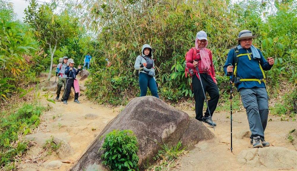 Để có một chuyến đi an toàn và trọn vẹn, bạn nên chuẩn bị đầy đủ hành trang cần thiết