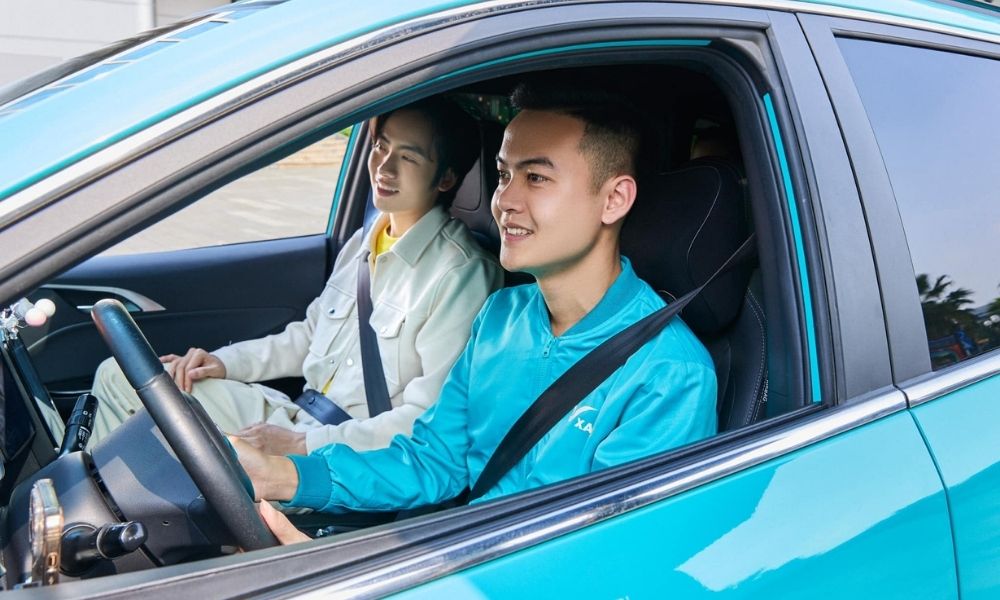 Thư thái di chuyển đến đình làng Quan Nhân nhờ dịch vụ taxi Xanh SM