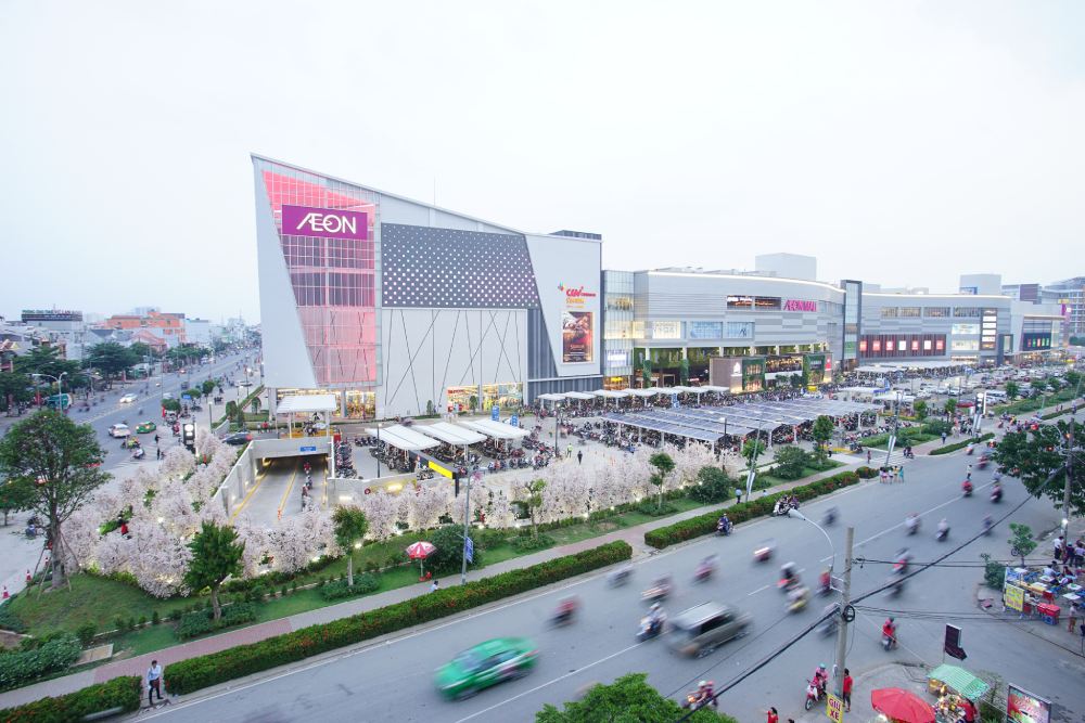 Toàn cảnh AEON Mall Bình Tân – trung tâm thương mại sầm uất gần Giáo xứ (Ảnh: Sưu tầm Internet)