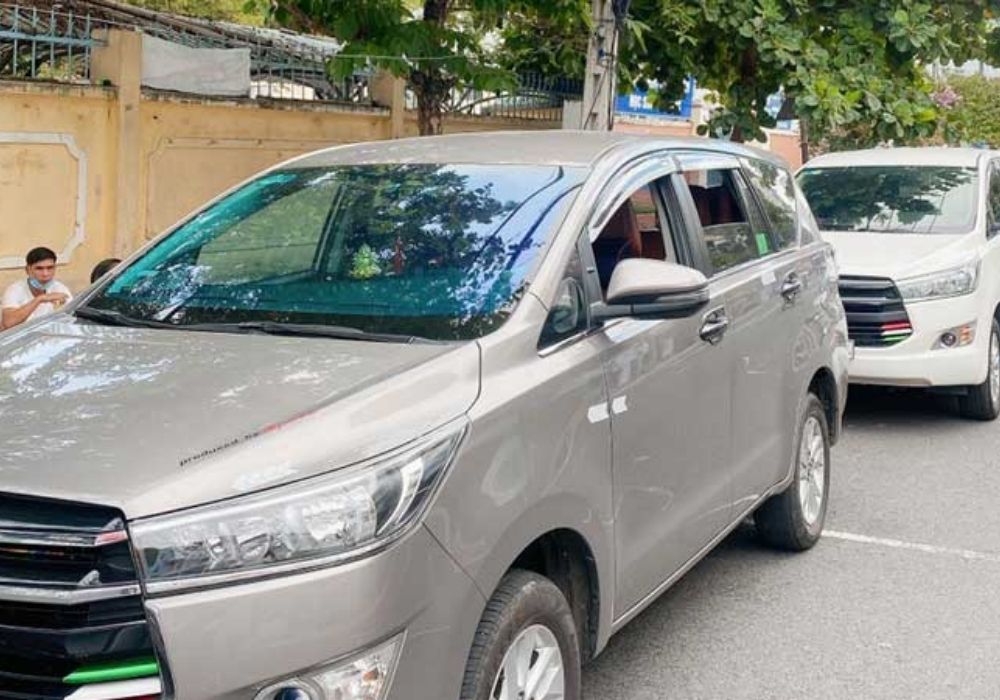 Taxi Bảo Lâm với đa dạng các loại xe, đáp ứng đa dạng nhu cầu di chuyển (Ảnh: Sưu tầm Internet)