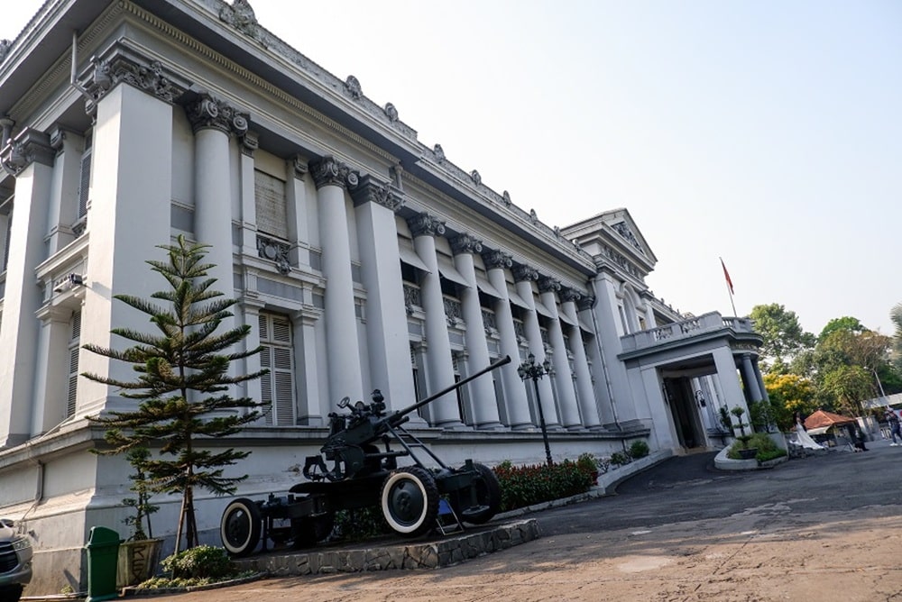 Bảo tàng có 9 phòng trưng bày cố định với hàng ngàn hình ảnh, hiện vật, tư liệu quý (Ảnh: Sưu tầm Internet)