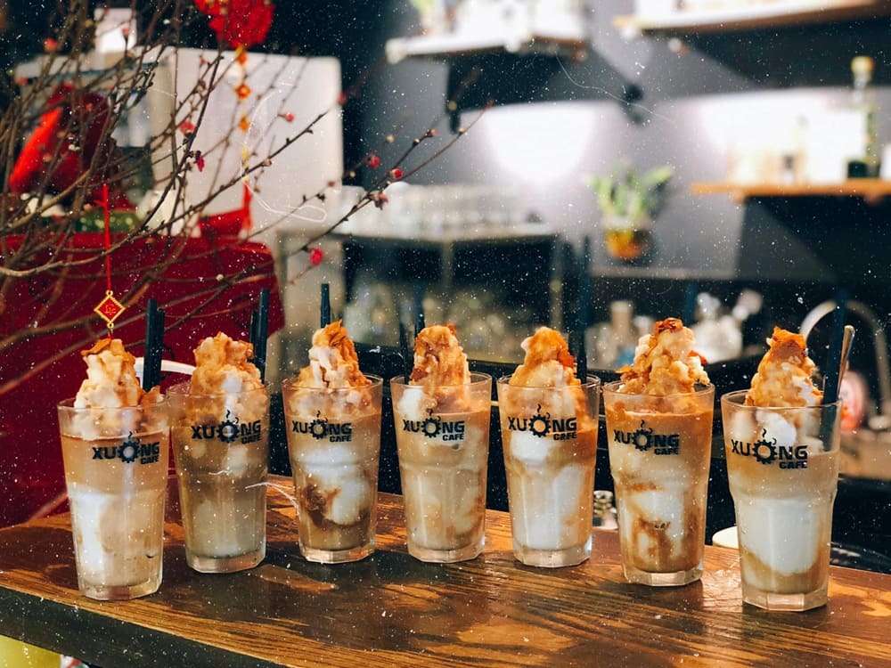 Xưởng Cafe Hoàng Cầu mang trong mình nét hoài cổ đặc trưng của Hà Nội xưa