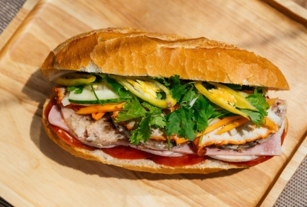 Bánh mì thơm ngon tại quán bánh mì 362 (Ảnh: Sưu tầm Internet)