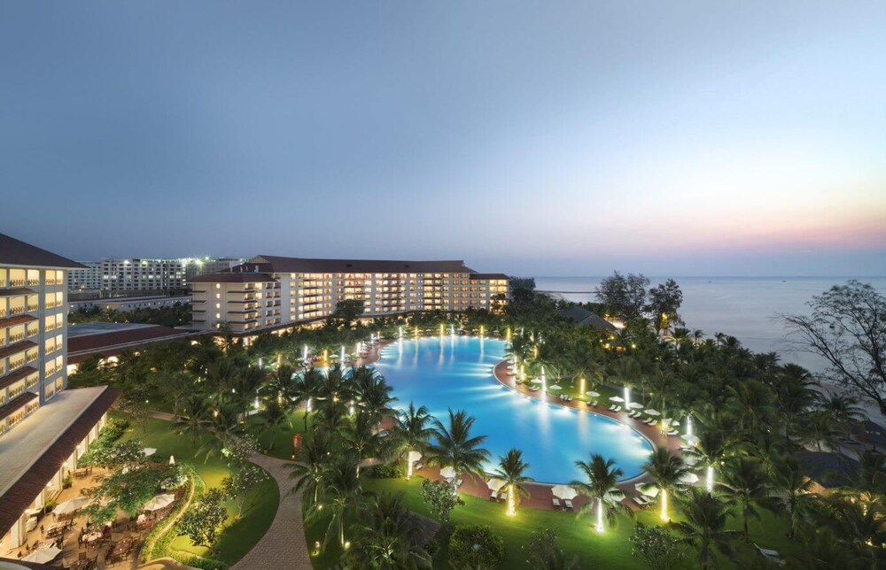 Vinpearl Resort & Spa Phú Quốc Trải nghiệm nghỉ dưỡng sang trọng giữa thiên nhiên (Ảnh: Sưu tầm internet)