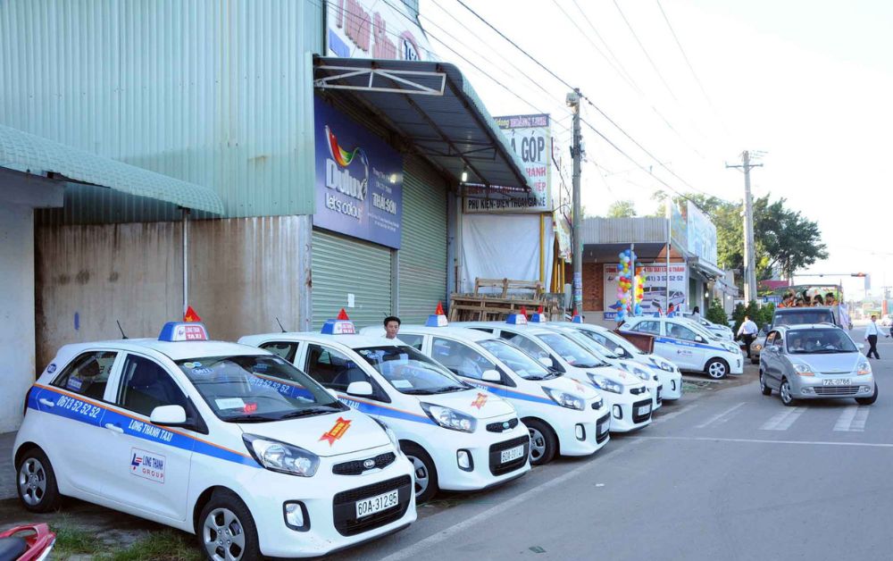 Taxi Long Thành luôn đảm bảo sẵn sàng phục vụ khách hàng 24/7 (Ảnh: Sưu tầm Internet)