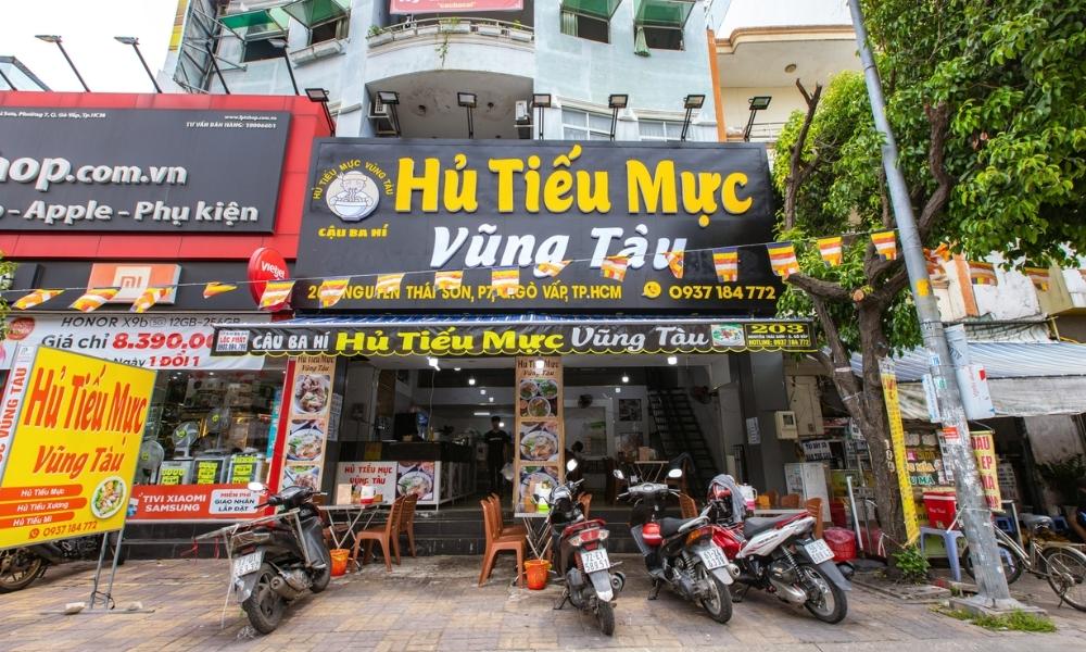 Không gian phía trước của quán hủ tiếu mực Cậu Ba Hí Vũng Tàu ở Gò Vấp