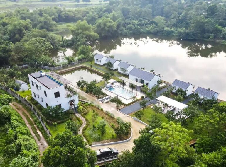 Review Lakeside House - Nhà Bên Hồ: Villa nghỉ dưỡng ven hồ đẹp