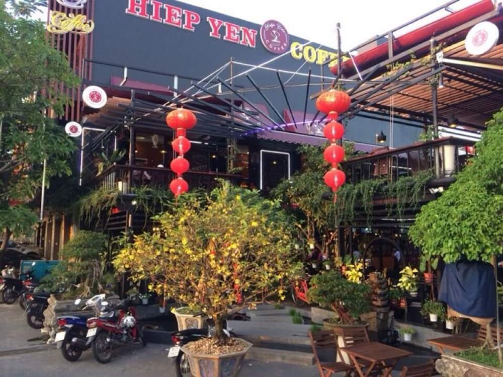 Hiệp Yến Cafe là một quán cà phê nổi tiếng tại thành phố Tuy Hòa
