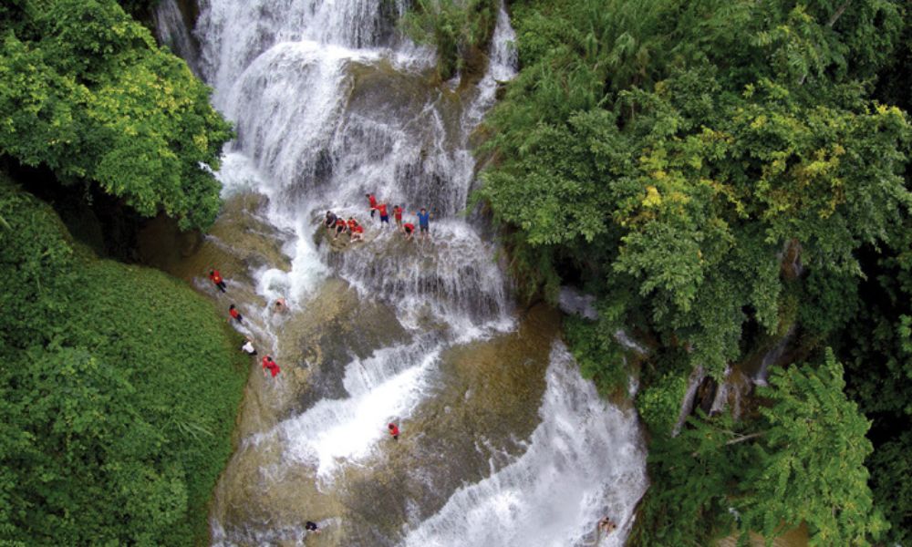 Cửu Thác Tú Sơn là một địa điểm du lịch sinh thái đẹp nhất tại Hòa Bình 