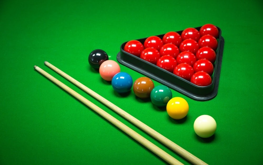 The Club thu hút du khách bởi không gian sôi động cùng bàn Snooker chuyên nghiệp (Ảnh: Sưu tầm Internet)