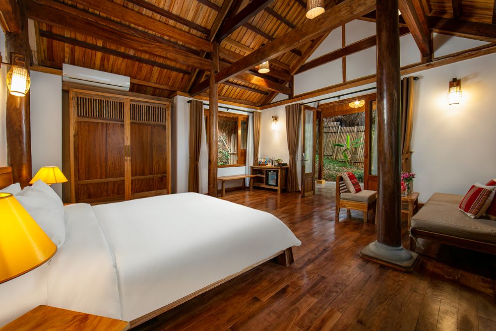 Phòng Deluxe Bungalow có không gian sạch sẽ, ấm cúng 