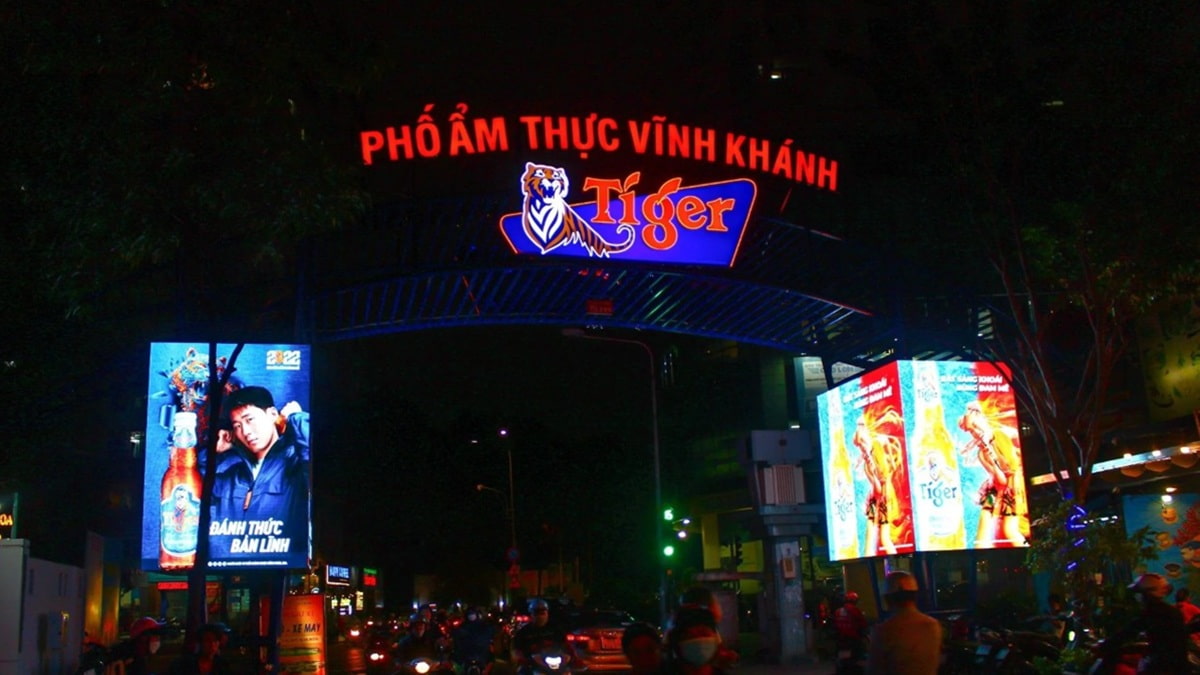 Review phố ẩm thực Vĩnh Khánh - Thiên đường ốc của Quận 4 (Ảnh: Sưu tầm Internet)