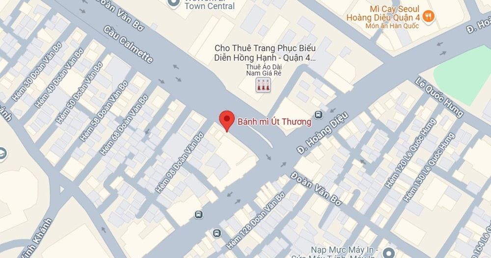 Bánh mì Út Thương nằm trên đường Đoàn Văn Bơ (Ảnh: Google Maps)