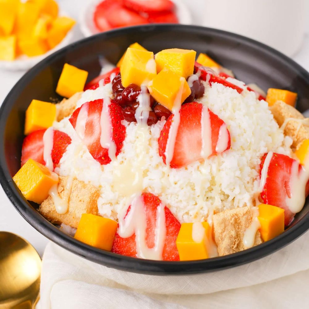 Bingsu tại Fuwagori có nguyên liệu tươi ngon, trang trí đẹp mắt (Ảnh: Sưu tầm Internet)