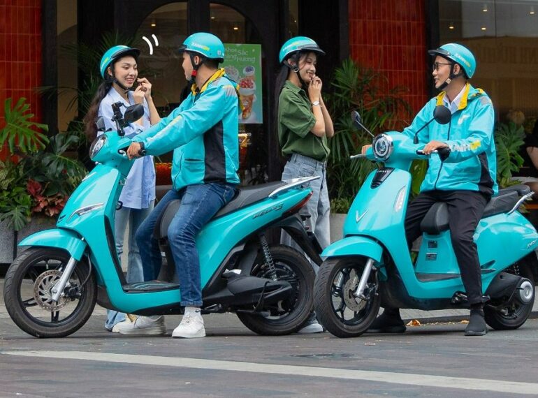 Xanh SM Bike di chuyển tiện lợi, nhanh chóng