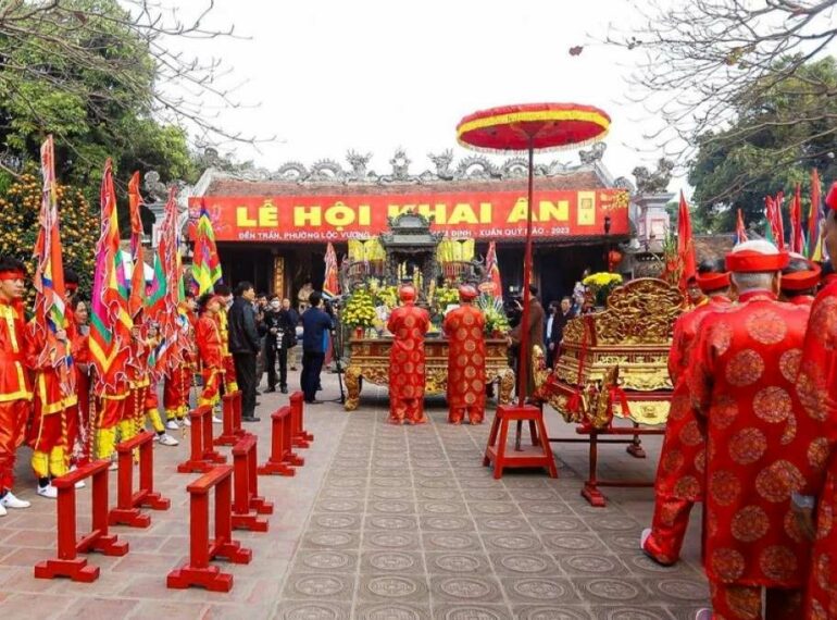 Lễ hội Đền Trần