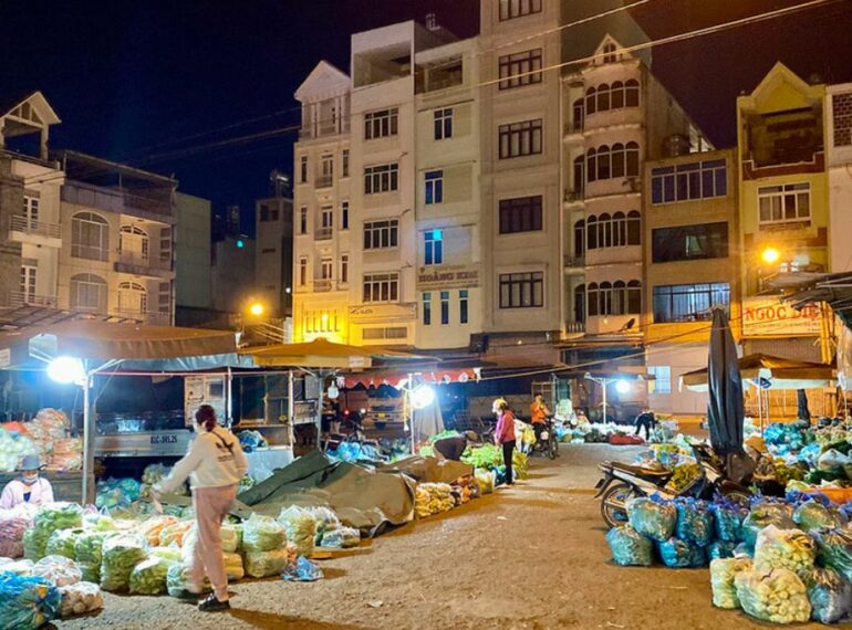 Chợ đêm pleiku gia lai