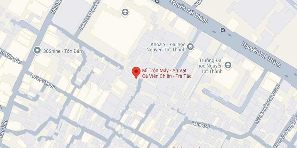 Mì trộn Mây ẩn mình trong con hẻm nhỏ trên đường Đoàn Văn Bơ (Ảnh: Google Maps)