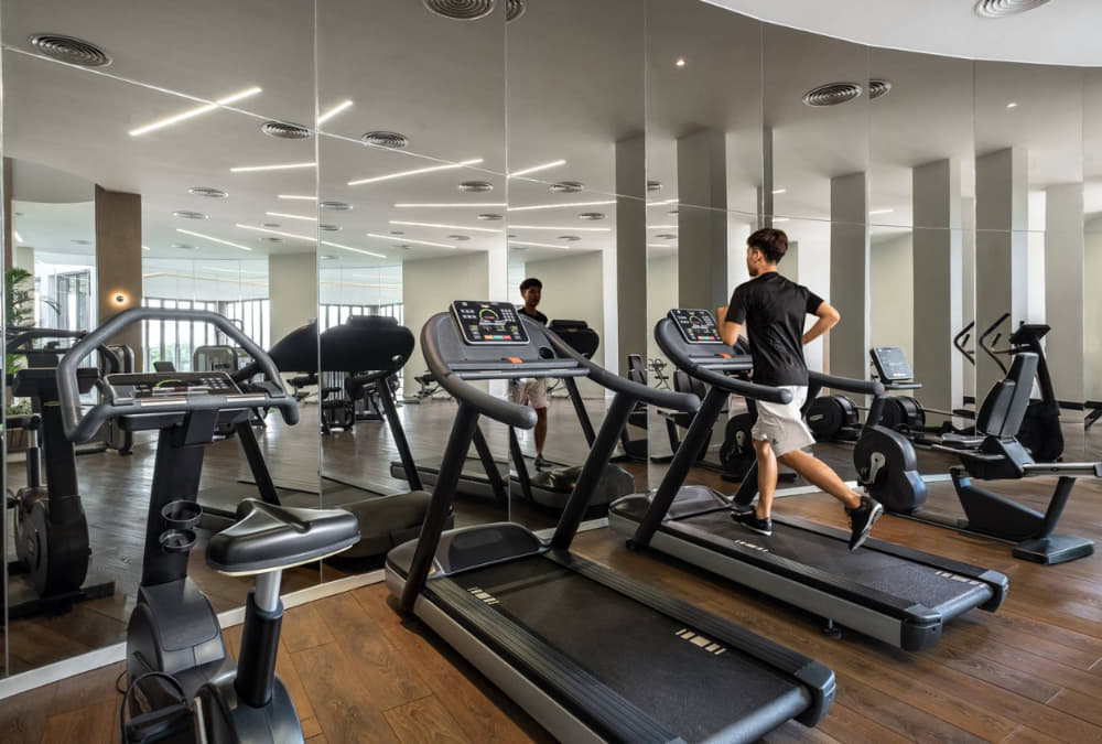 Khách lưu trú được sử dụng khu vực gym miễn phí (Ảnh: Sưu tầm Internet)