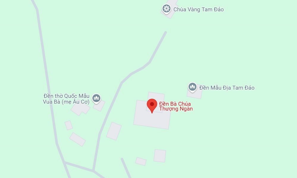 Đền Bà Chúa Thượng Ngàn nằm giữa khung cảnh mây núi trữ tình (Ảnh: Google Maps) 