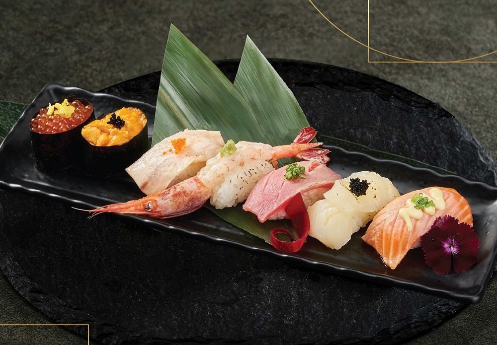 Các món ăn luôn được đầu bếp của The Sushi House chế biến và trình bày đẹp mắt 