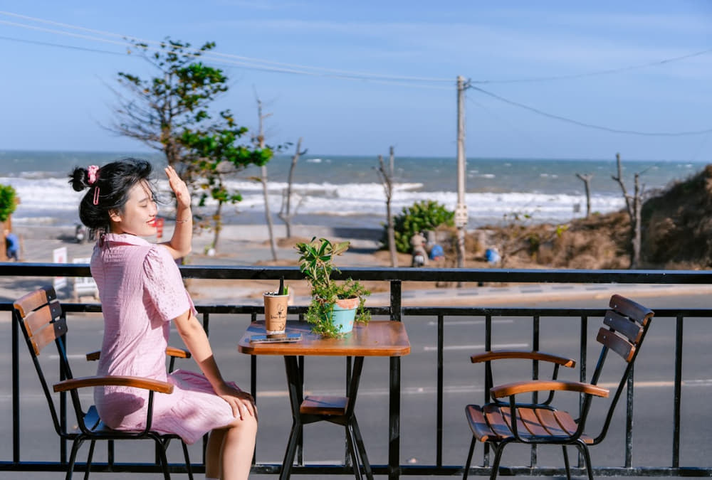 Cafe view biển Vũng Tàu Love Beach có vị trí tại ngã 3, dễ tìm (Ảnh: Sưu tầm Internet)