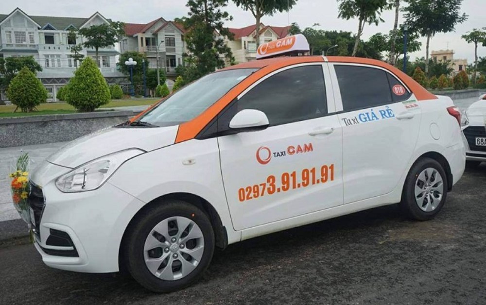 Taxi Cam - một trong những hãng taxi địa phương nổi tiếng tại khu vực Gò Quao (Ảnh: Sưu tầm Internet)