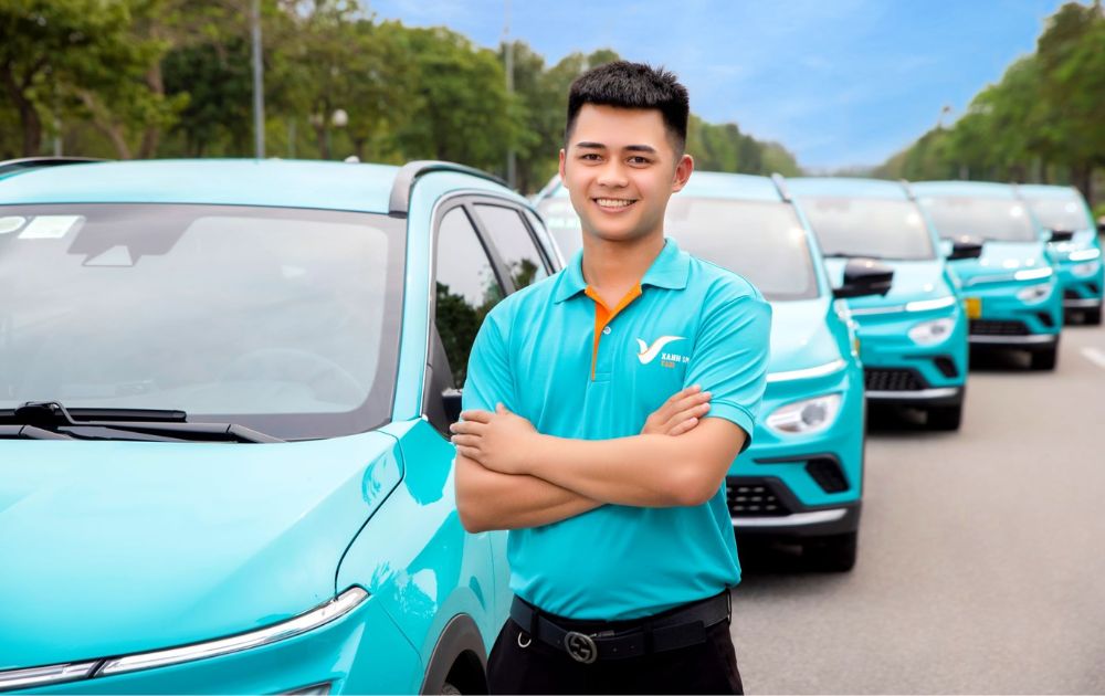 Xanh SM là hãng taxi điện có chính sách lương thưởng hấp dẫn hàng đầu (Ảnh: Xanh SM)