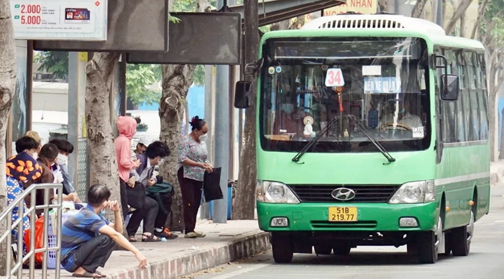 Một số tuyến xe buýt đi qua khu vực này gồm có cả tuyến 34 (Ảnh: Báo Sài Gòn Đầu tư Tài Chính)