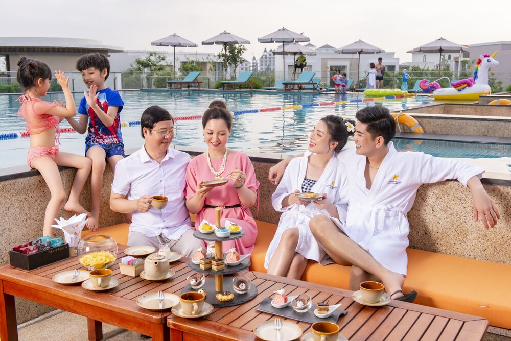 Resort gia đình là nơi lý tưởng để cả nhà cùng thư giãn, với không gian rộng rãi, tiện nghi đầy đủ và các hoạt động vui chơi thú vị cho mọi lứa tuổi (Ảnh sưu tầm internet)