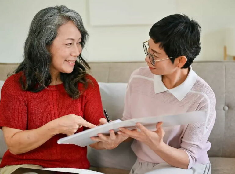 10 việc làm cho phụ nữ ở HCM: Online, part-time và full-time dễ bắt đầu