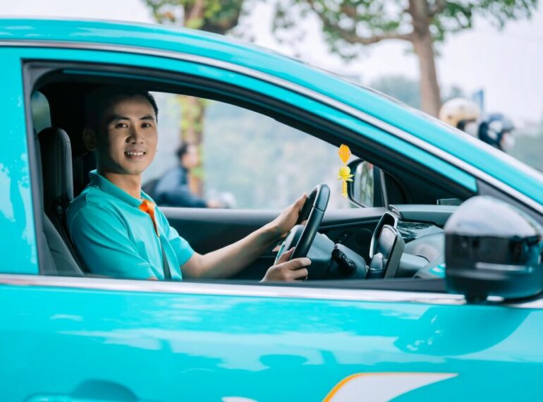 Chương trình Hào Khí Việt Nam dành cho tài xế với giải thưởng siêu lớn