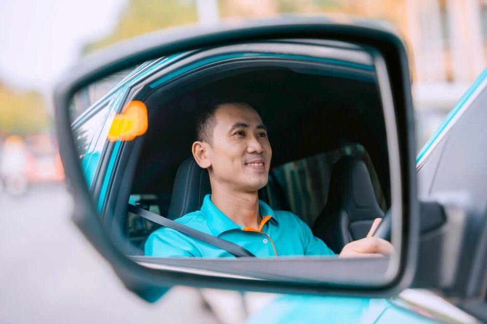 Ứng tuyển tài xế taxi Xanh hướng tới thu nhập khủng lên tới 25 triệu đồng/ tháng
