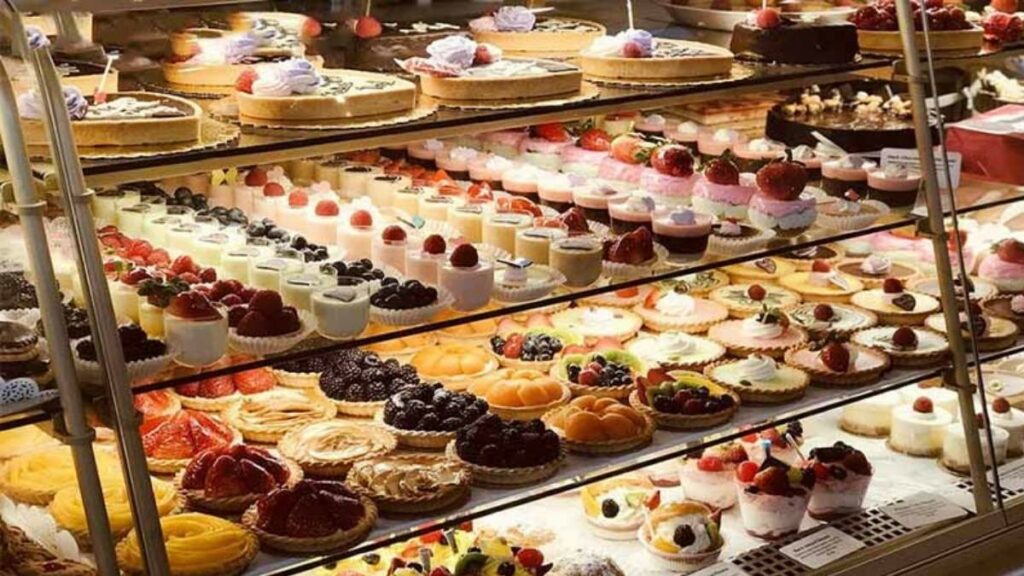 Top 11 tiệm bánh kem Quận 5 - Ngon khó cưỡng, mẫu đẹp mê!