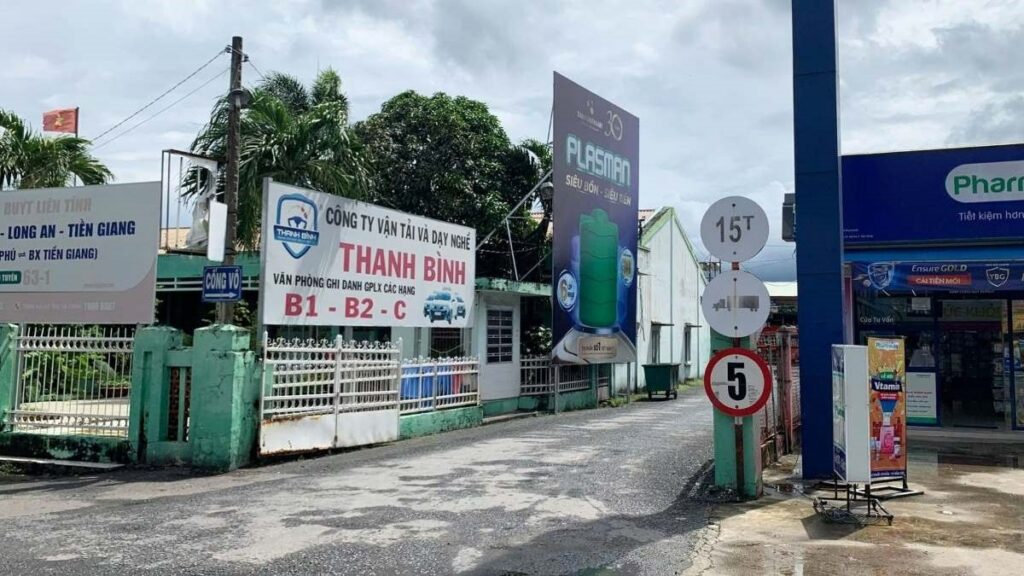 bến xe tiền giang