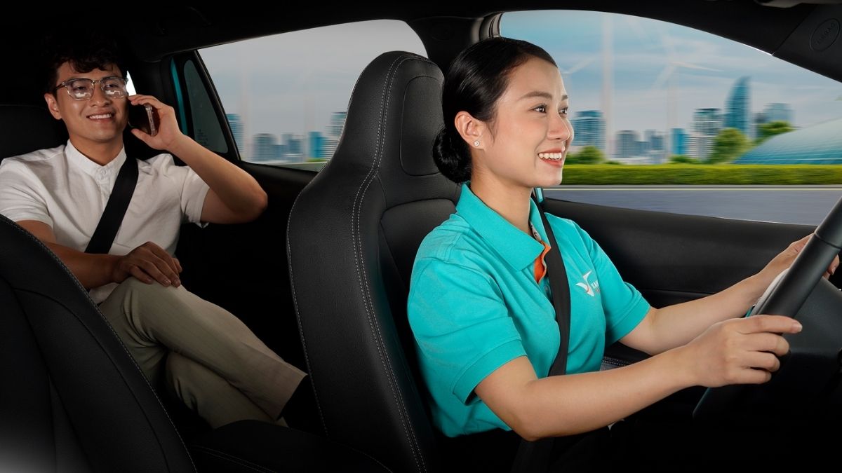 Phụ nữ chạy taxi có ổn không? Giải đáp từ góc nhìn thực tế