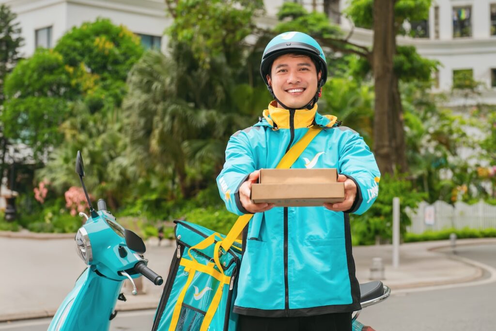 XANH SM TRIỂN KHAI DỊCH VỤ GIAO ĐỒ ĂN “NGON – NHANH – HỜI” TẠI TP.HCM
